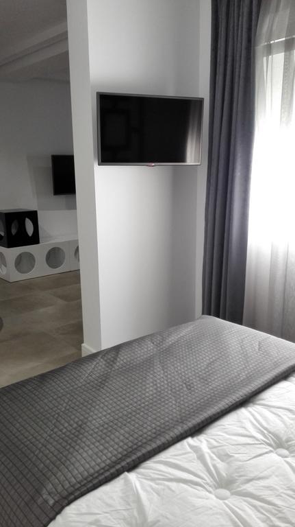 Apartamentos Las Palmeras Palma del Rio Bilik gambar