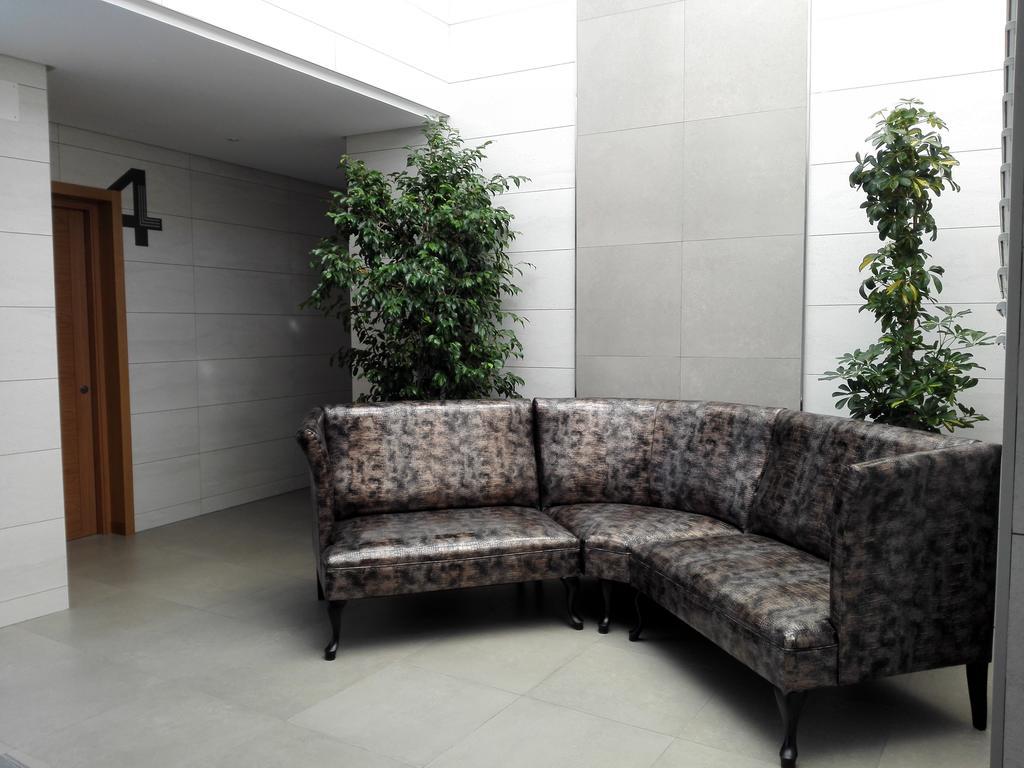 Apartamentos Las Palmeras Palma del Rio Luaran gambar