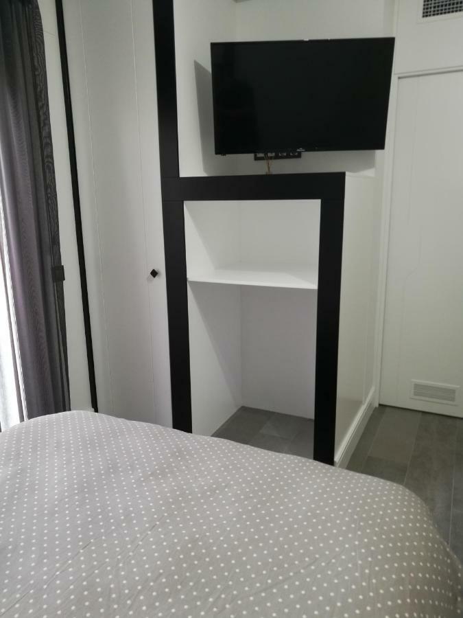 Apartamentos Las Palmeras Palma del Rio Luaran gambar